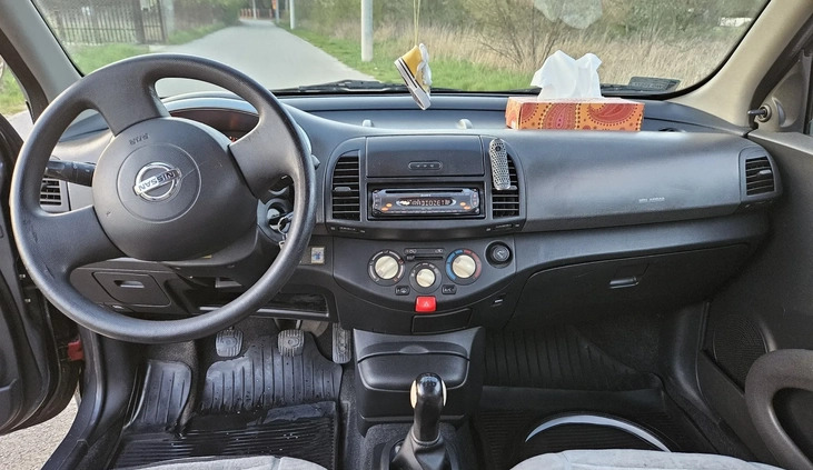 Nissan Micra cena 4250 przebieg: 305000, rok produkcji 2004 z Garwolin małe 172